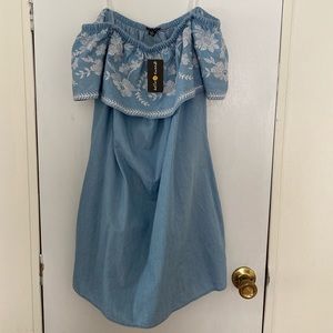 NWT Off the Shoulder Dress